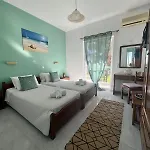ノー ネーム *