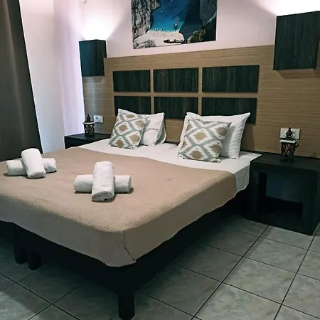 No Name Лаганас