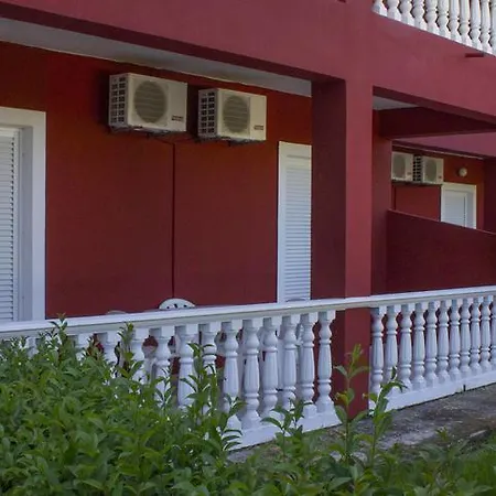 No Name Апартаменты *